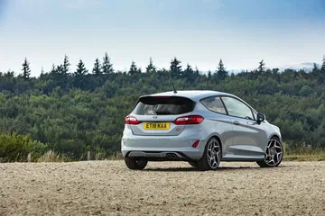 Ford Fiesta St 2018 Fotos 93