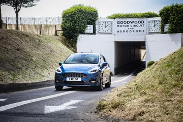 Ford Fiesta St 2018 Fotos 95