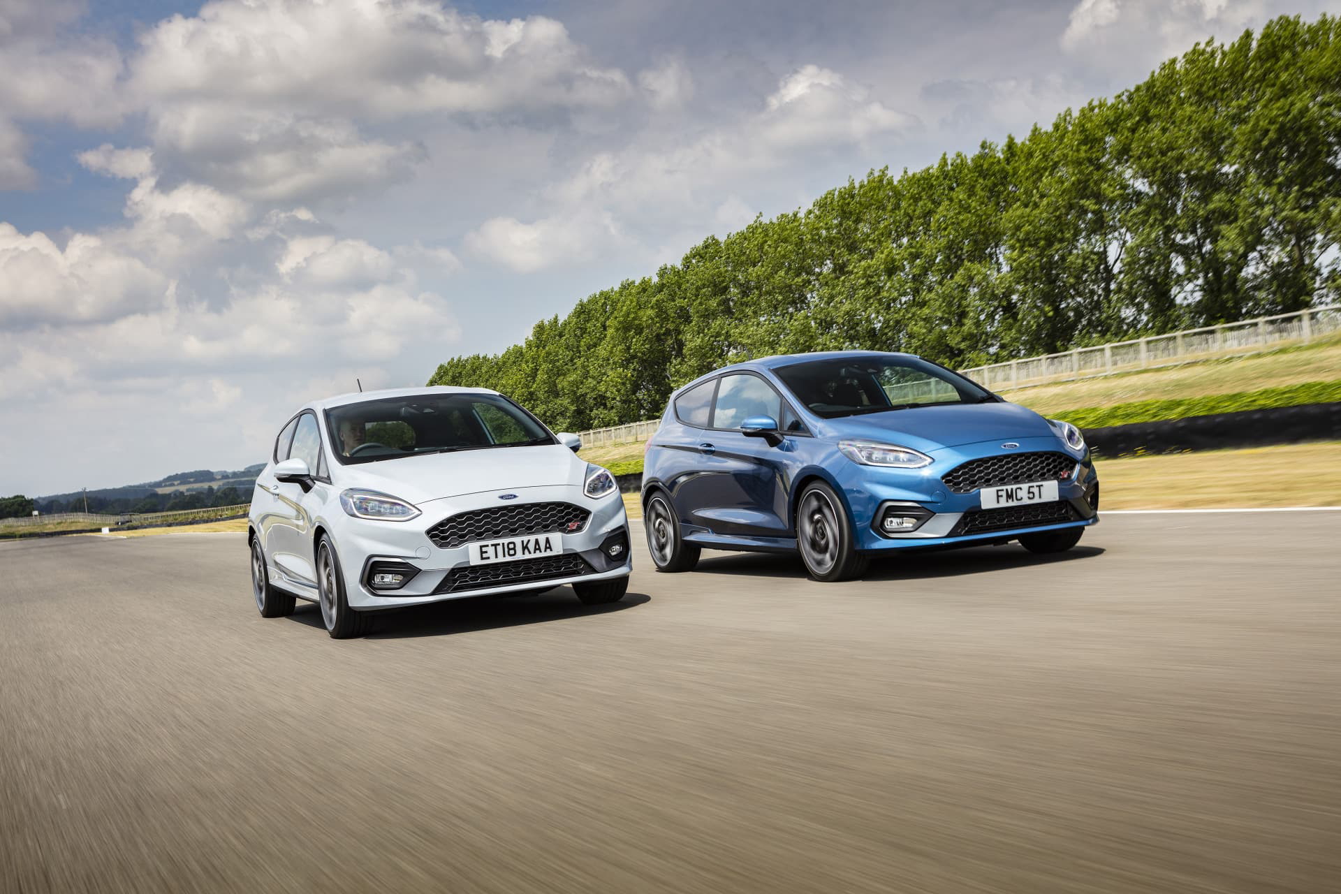 Ford Fiesta St 2018 Fotos 98