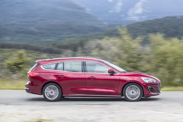 Ford Focus Vignale Prueba 00043