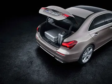 Mercedes Clase A Sedan 06