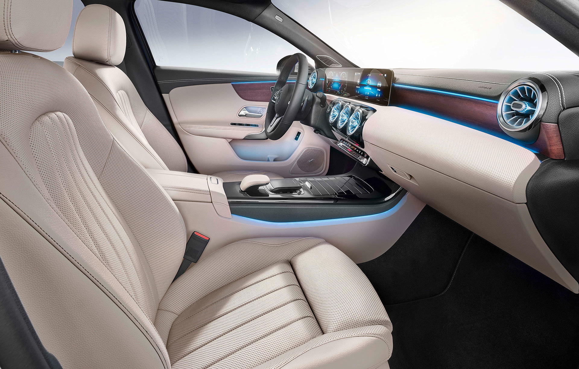 Mercedes Clase A Sedan 11