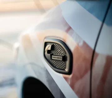 Nissan Titan Surfcamp 01