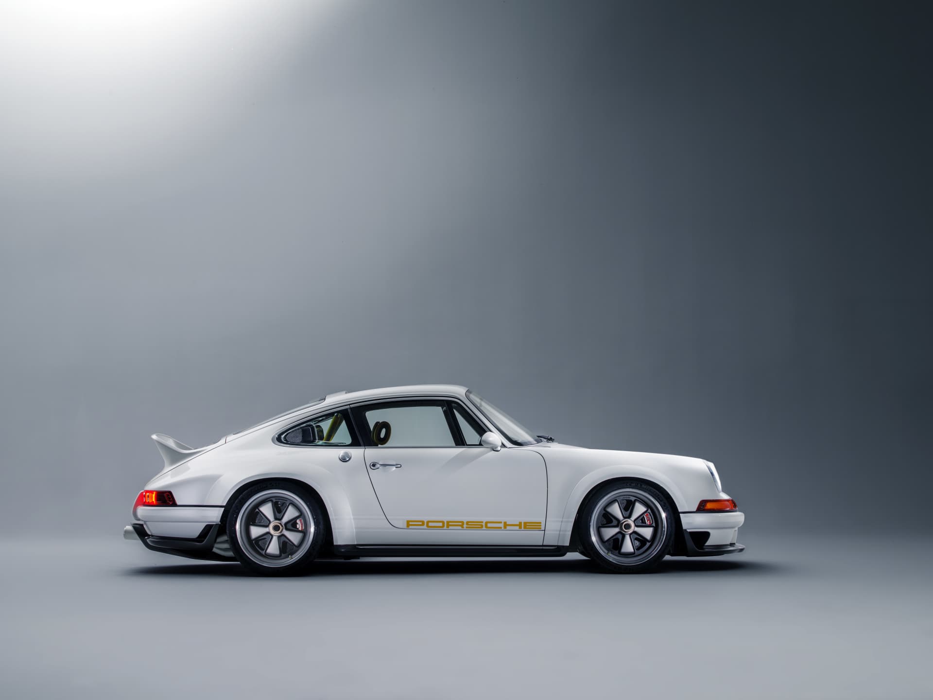 Singer 911 Williams Porsche 7