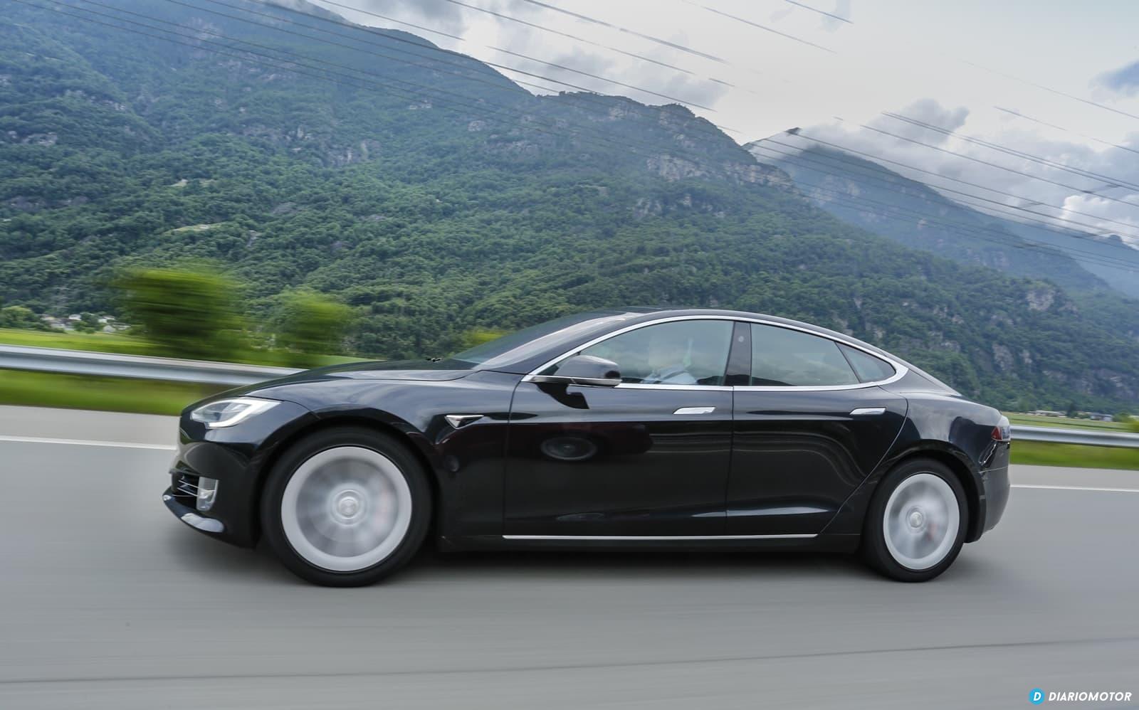Tesla Gran Ruta Suiza 0718 009