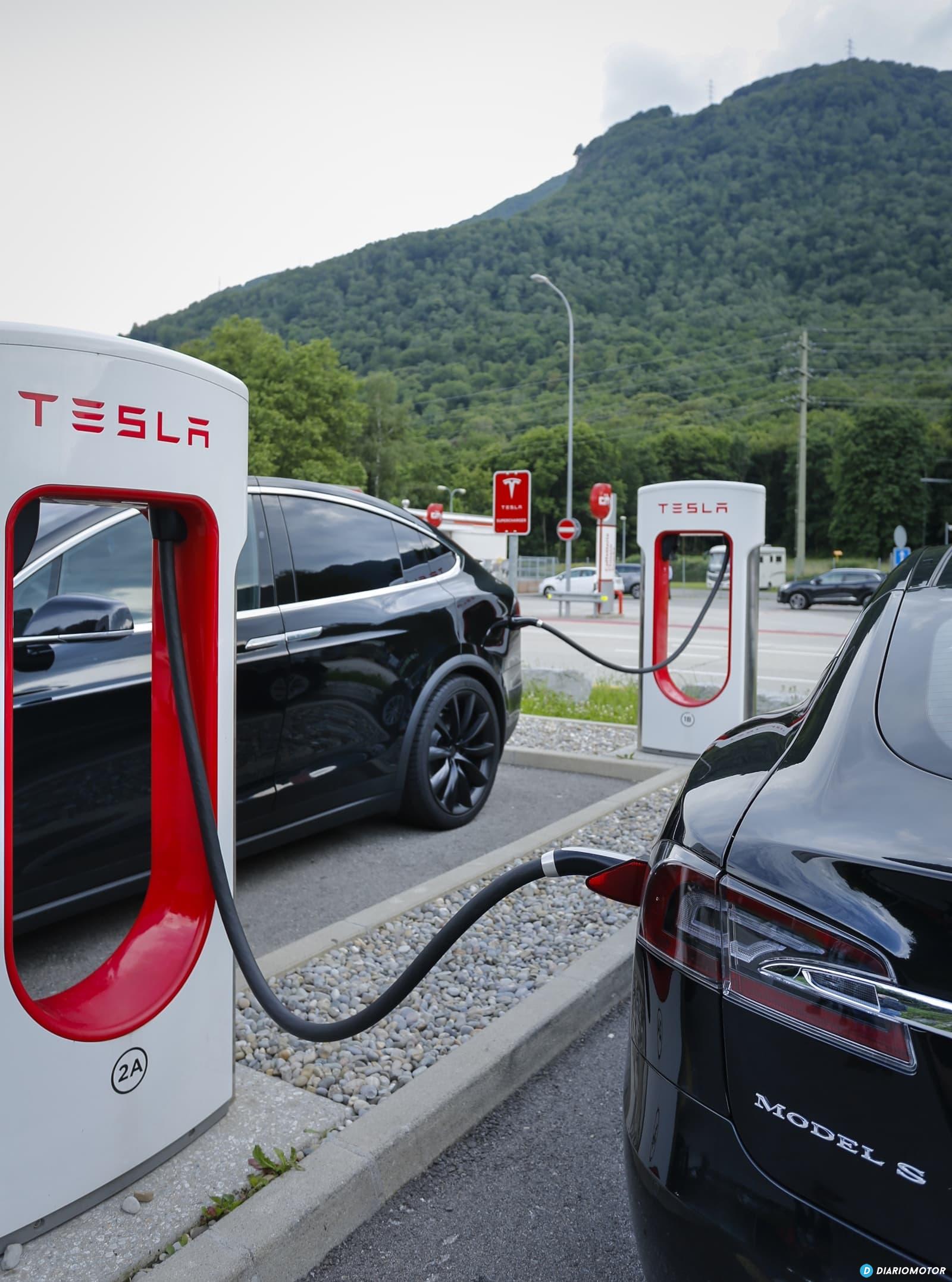 Tesla Gran Ruta Suiza 0718 012