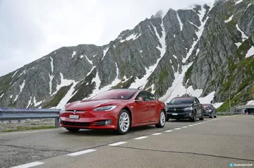 Tesla Gran Ruta Suiza 0718 028