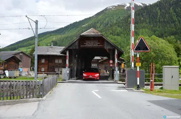 Tesla Gran Ruta Suiza 0718 032