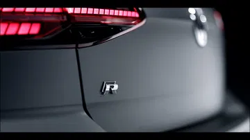 Volkswagen Golf R Unlimited 8