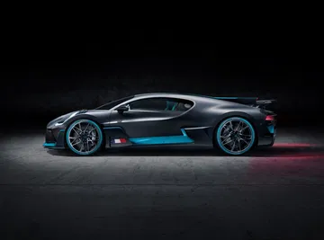 Bugatti Divo 0818 028