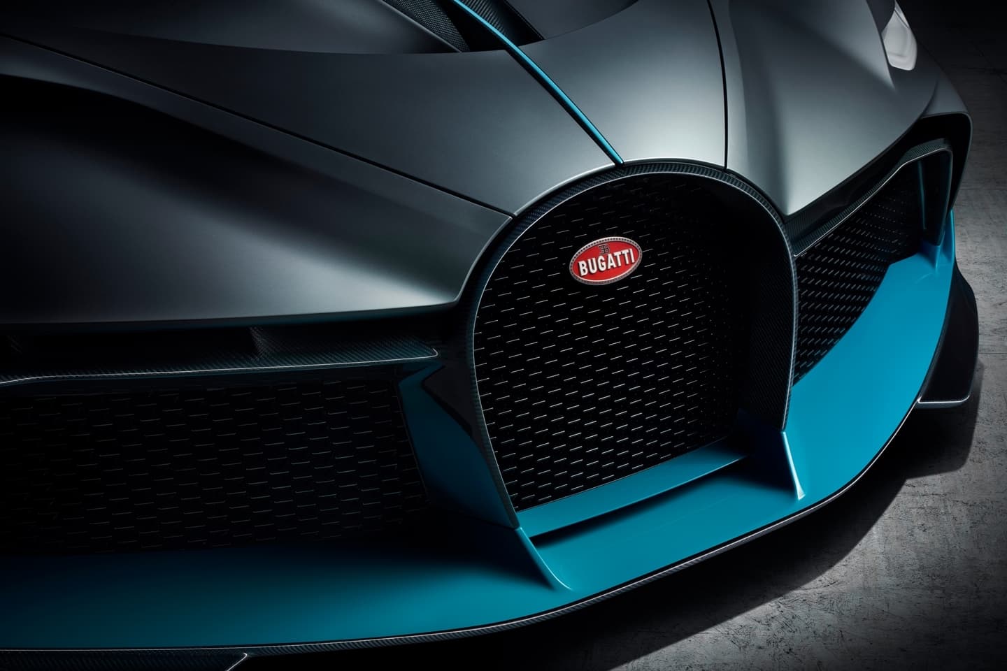 Bugatti Divo 0818 033
