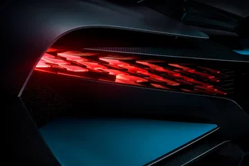 Bugatti Divo 0818 038