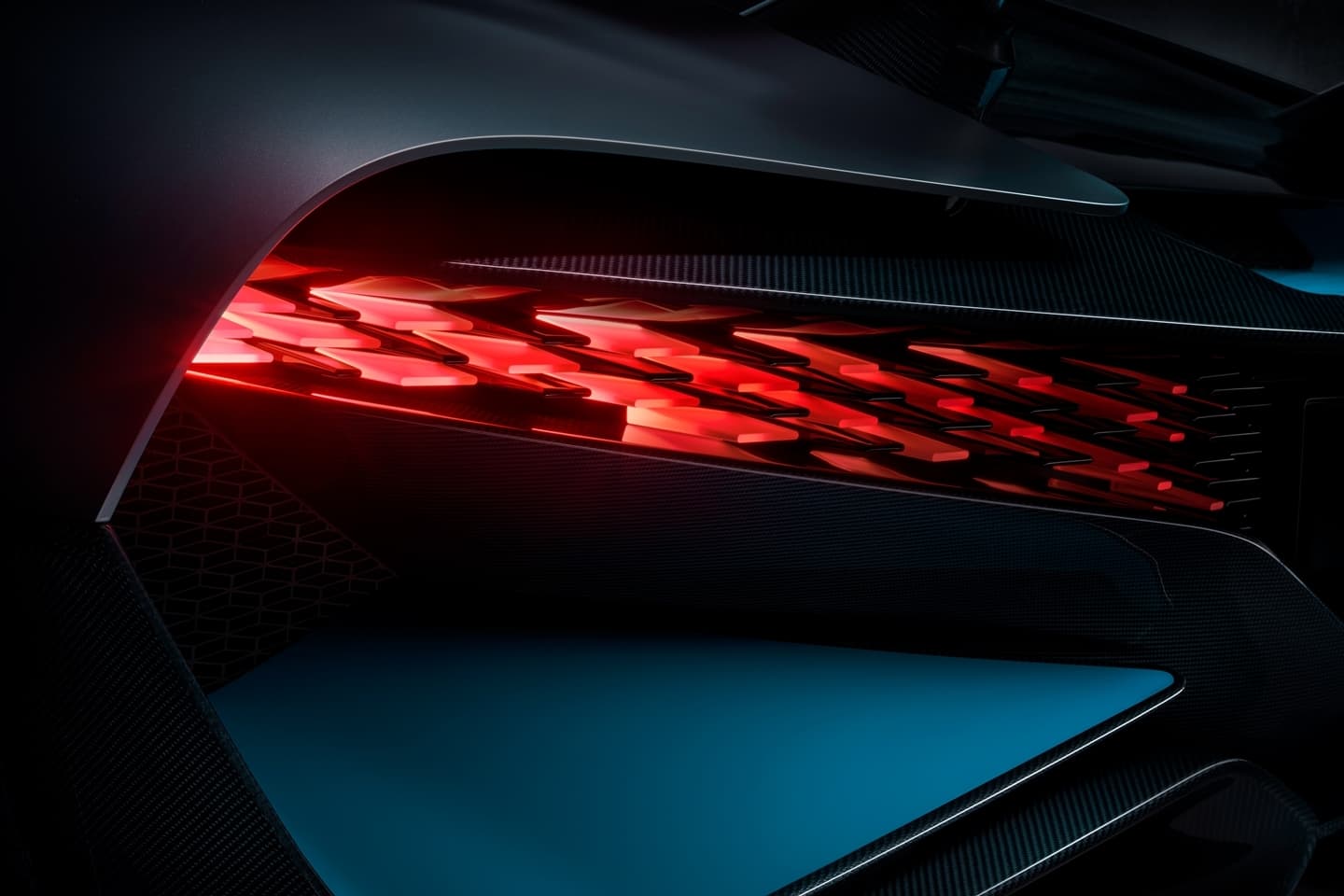 Bugatti Divo 0818 038