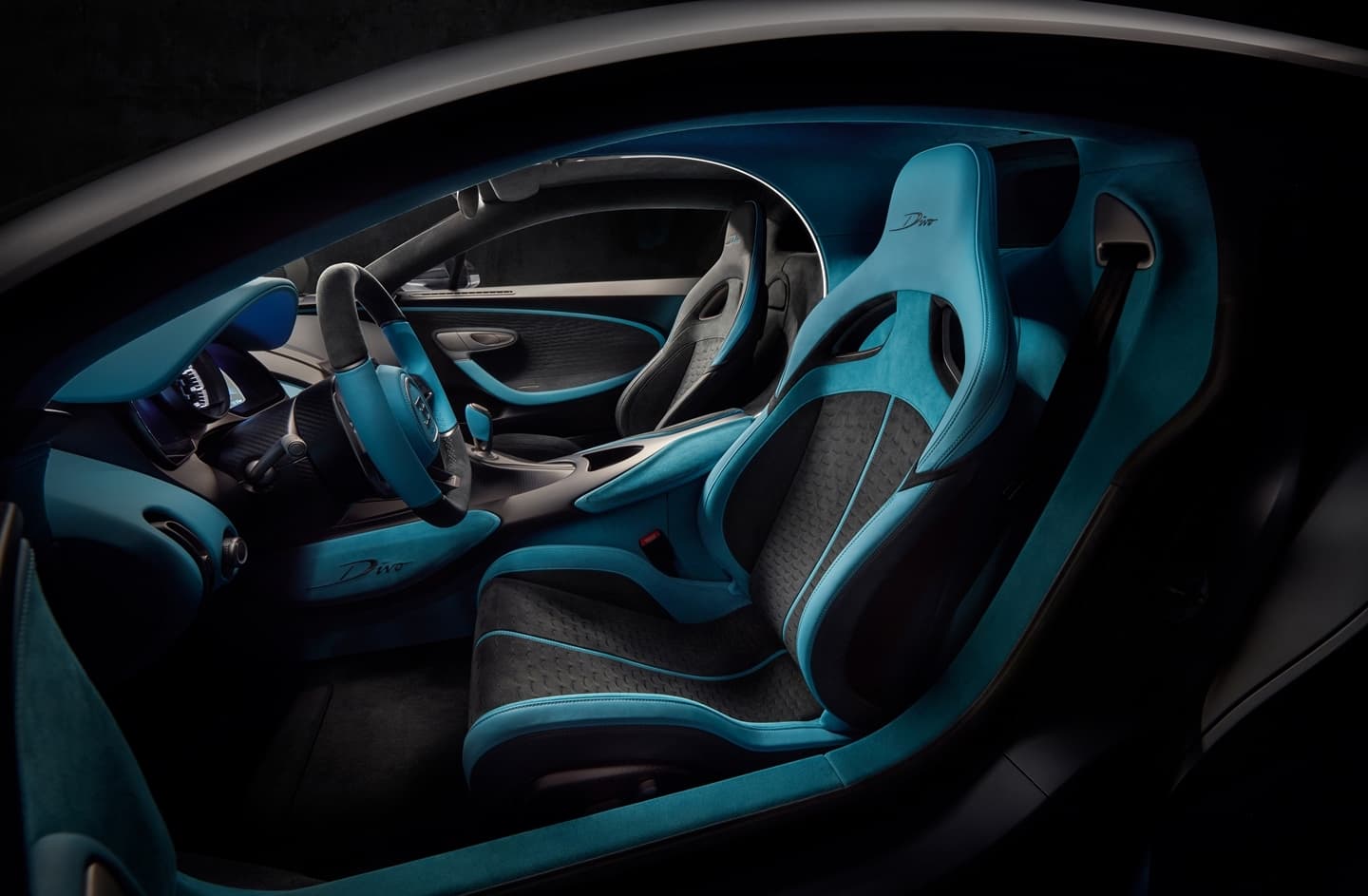 Bugatti Divo 0818 039