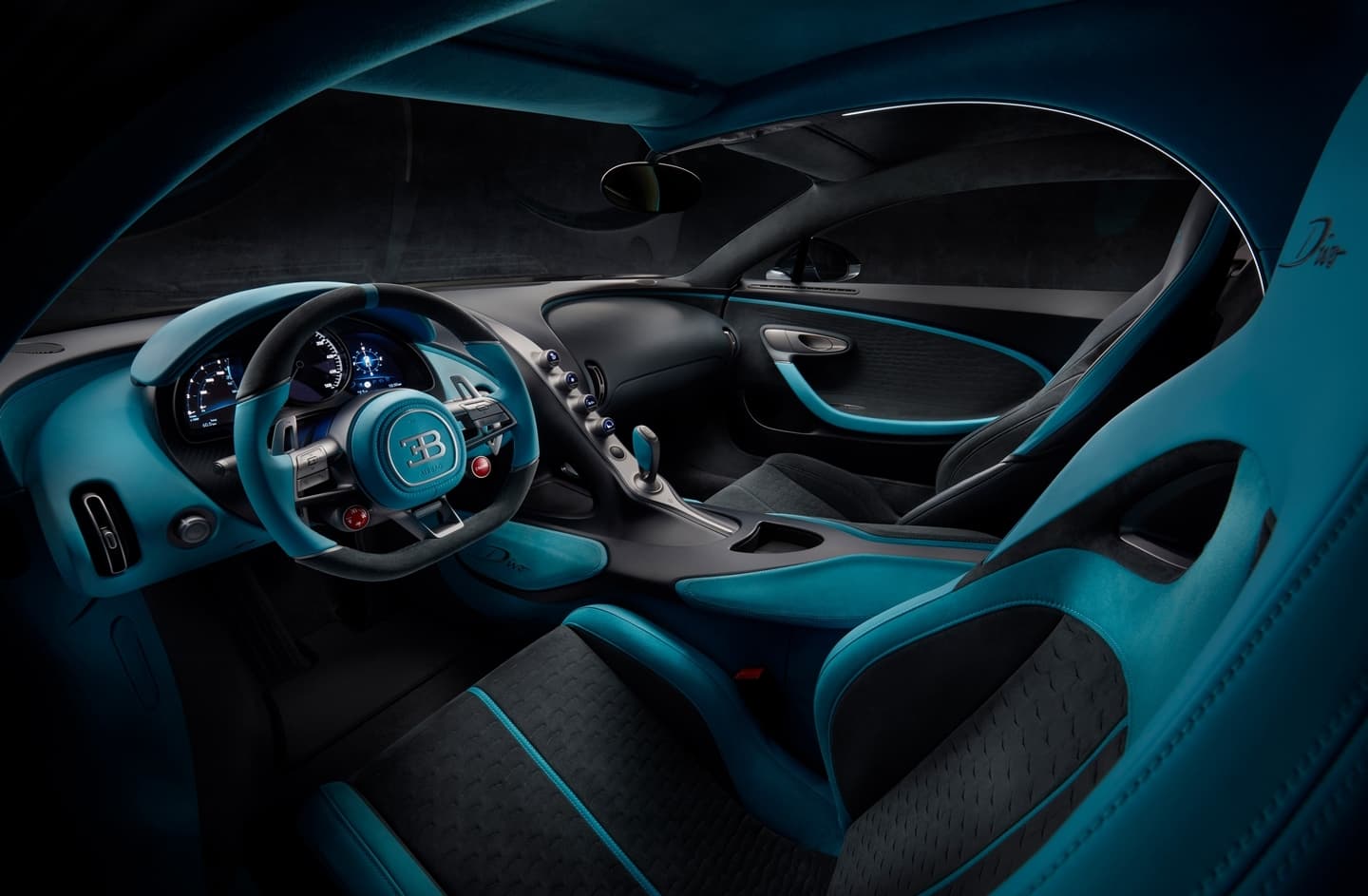 Bugatti Divo 0818 040