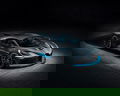 Vista nocturna del Bugatti Divo destacando su diseño aerodinámico.