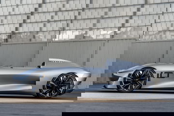 Infiniti Prototype 10