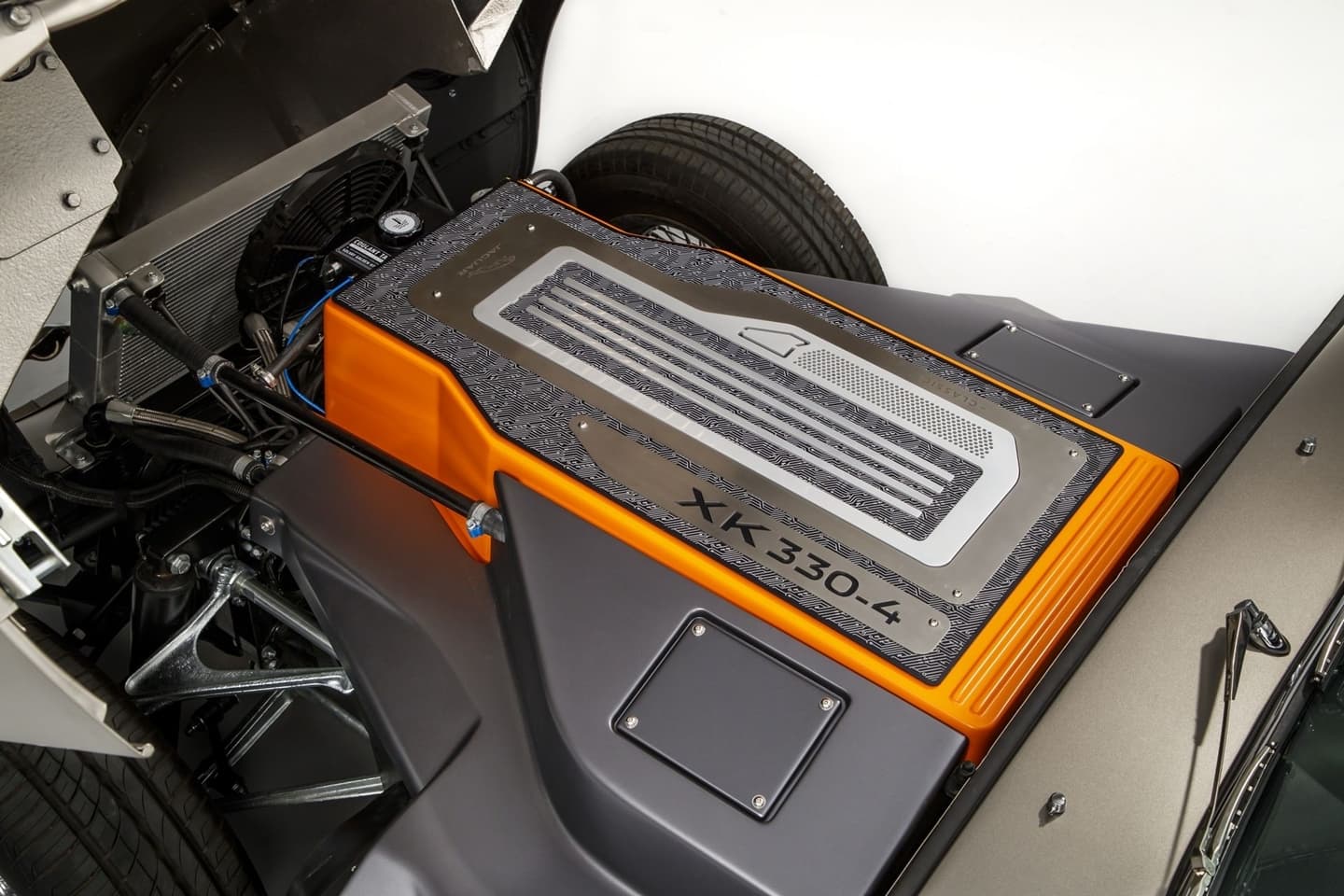 Jaguar E Type Zero Electric 0818 020
