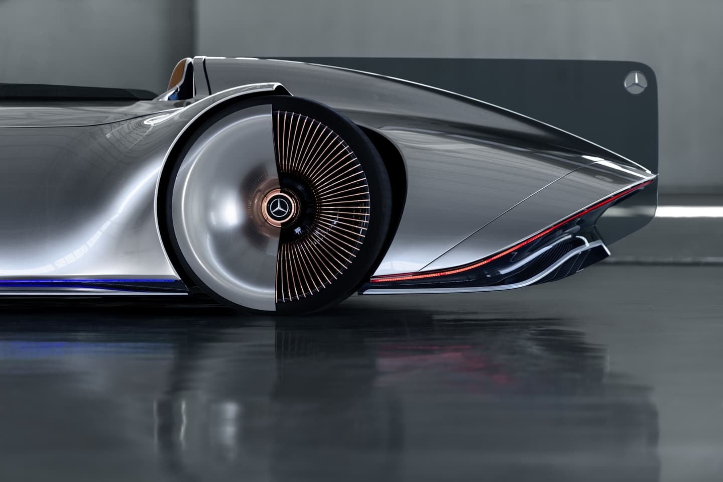 Mercedes Vision Eq Silver Arrow 0818 012