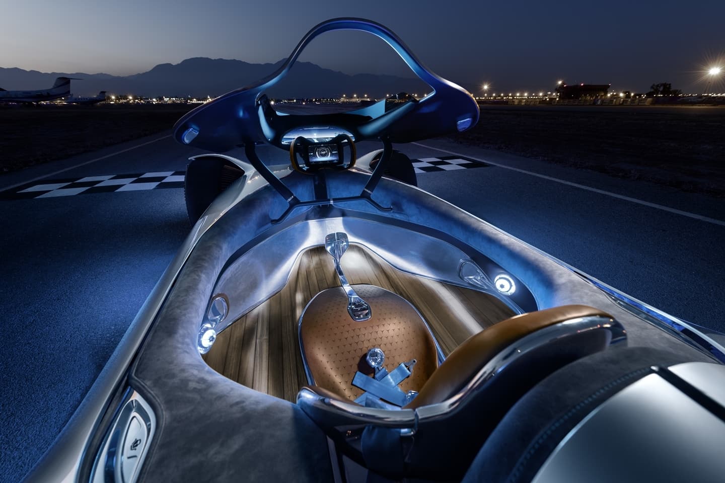 Mercedes Vision Eq Silver Arrow 0818 017