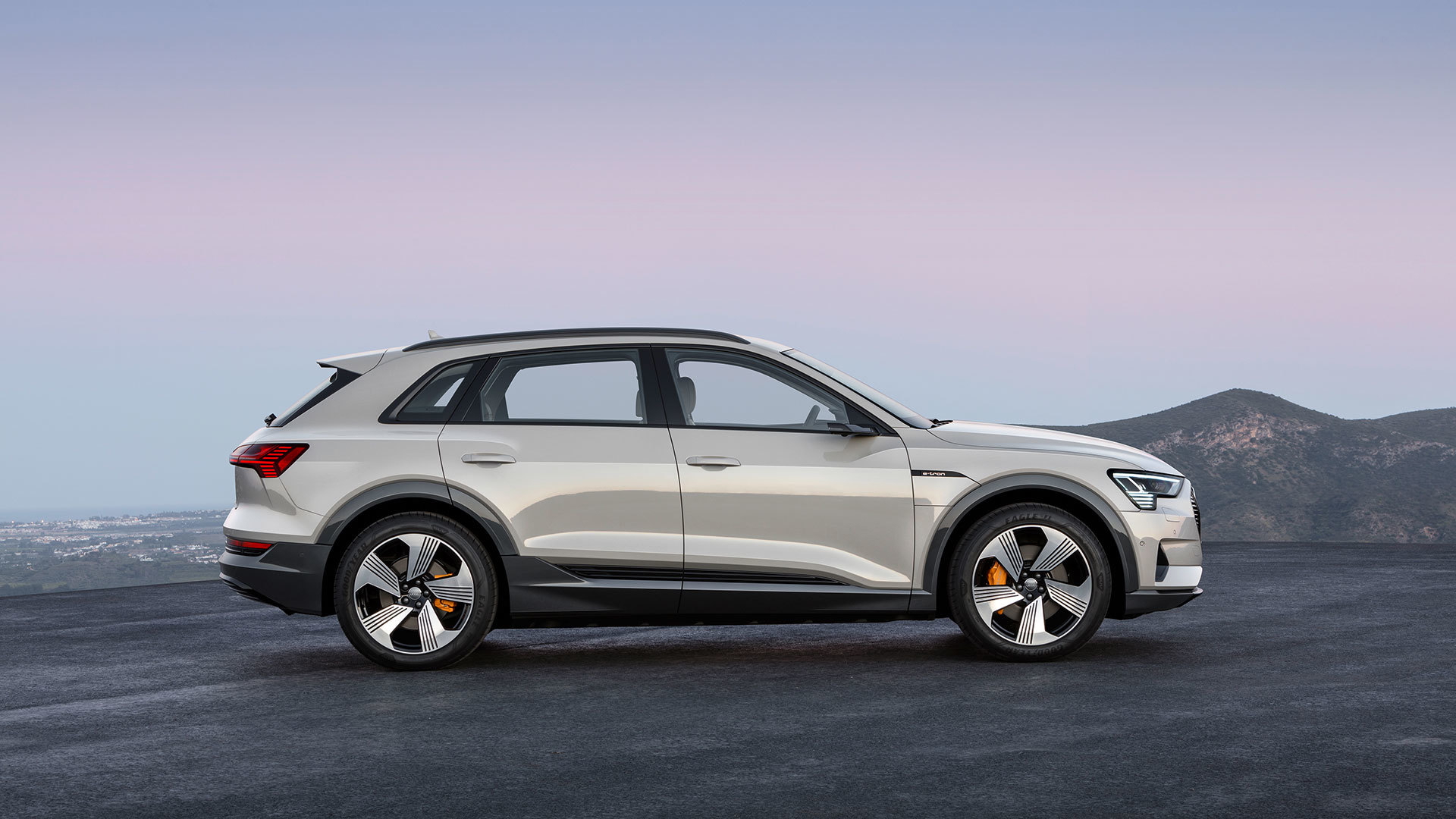 Audi E Tron 2018 14