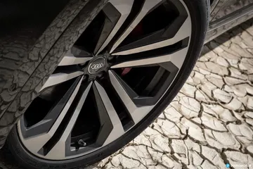 Audi Q8 Prueba 0919 052