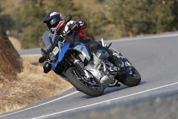 Bmw R 1250 Gs 0322851 Highres Bmw R 1250 Gs Cosmic