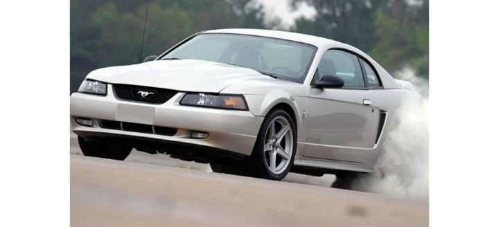 Ford Mustang V10 Video