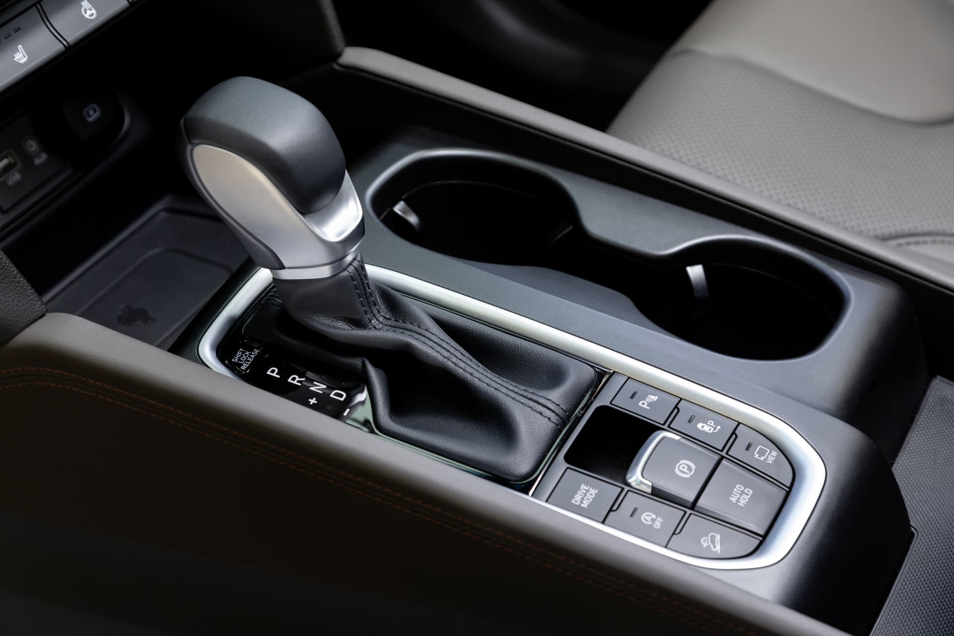 Hyundai Santa Fe Interior 04