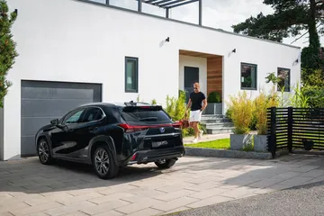 Lexus Ux 250h 0918 022