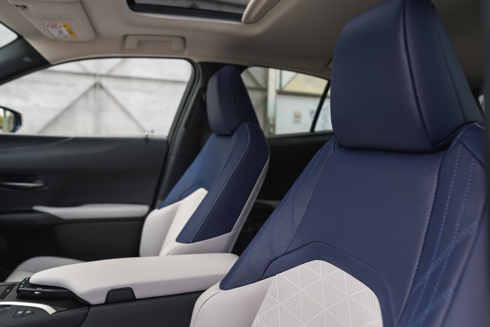 Lexus Ux 250h 0918 031