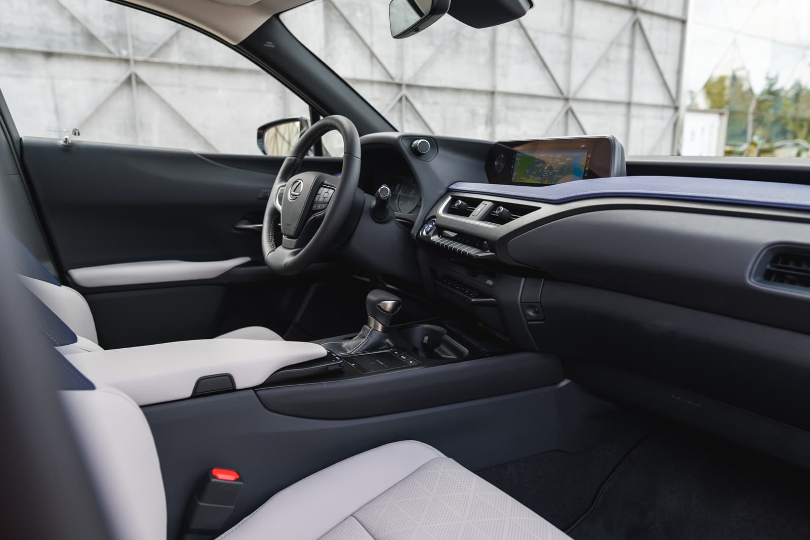 Lexus Ux 250h 0918 034