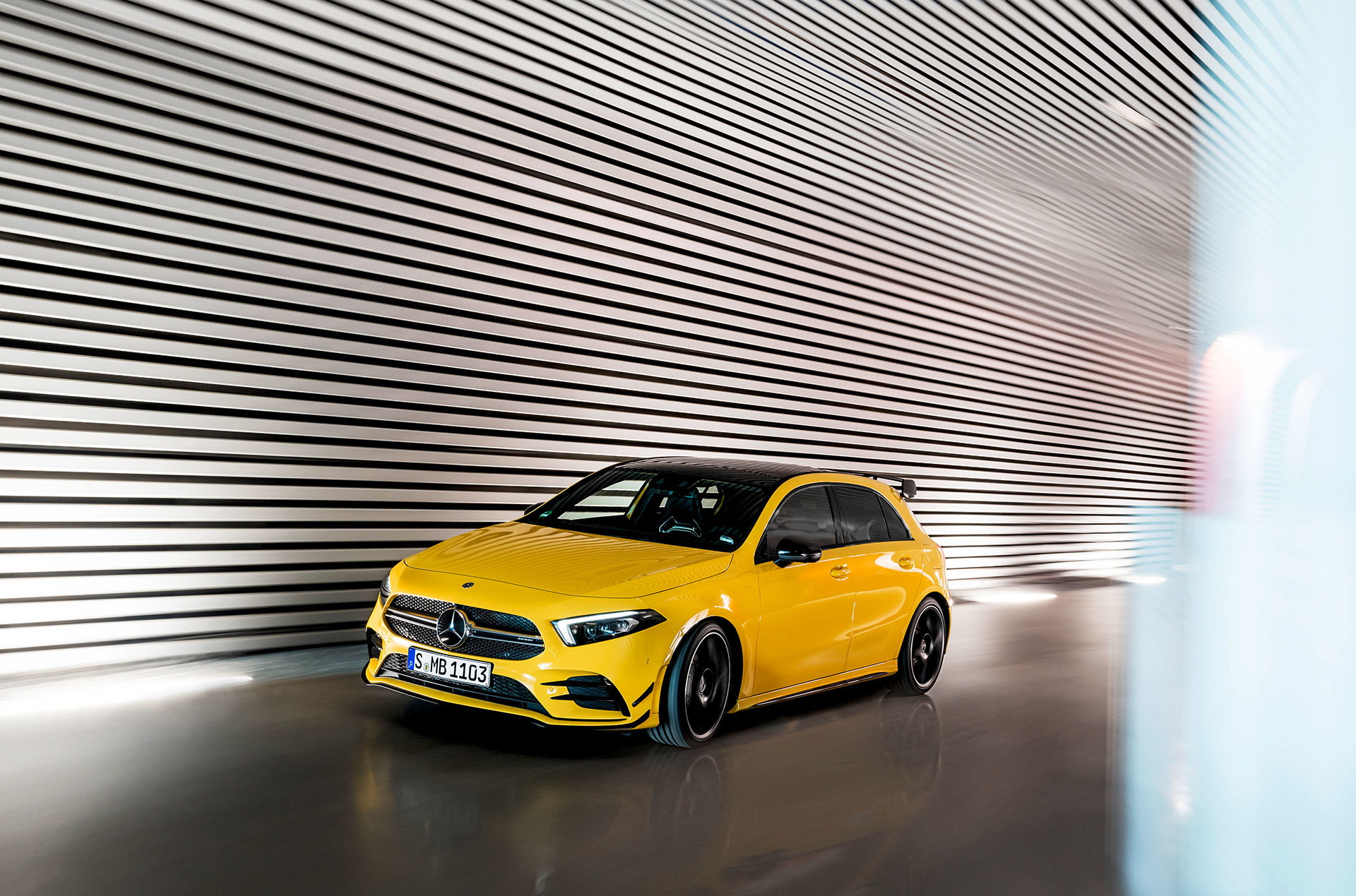 Mercedes Amg A35 2019 14