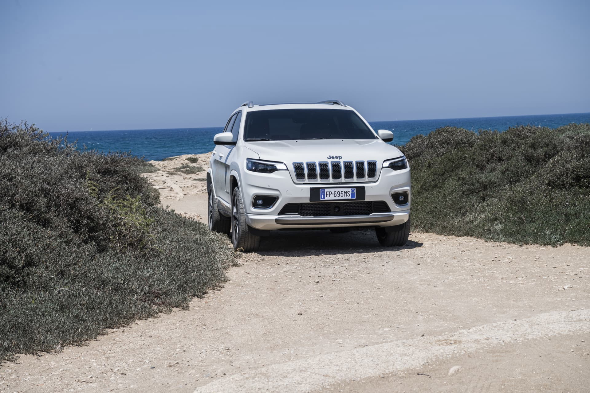 New Jeep Cherokee Overland 35