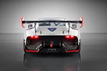 Porsche 935 Type 991 2018 06
