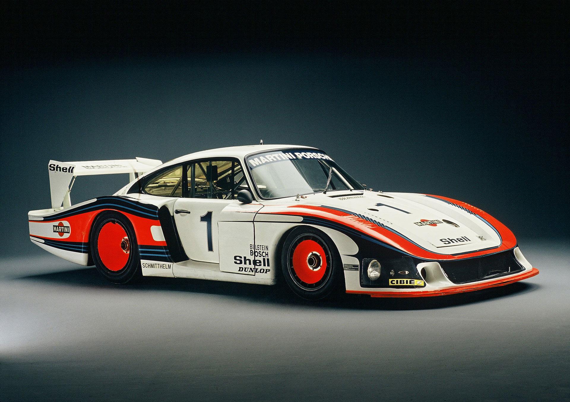 [Imagen: porsche-935-type-991-2018-12.jpg]