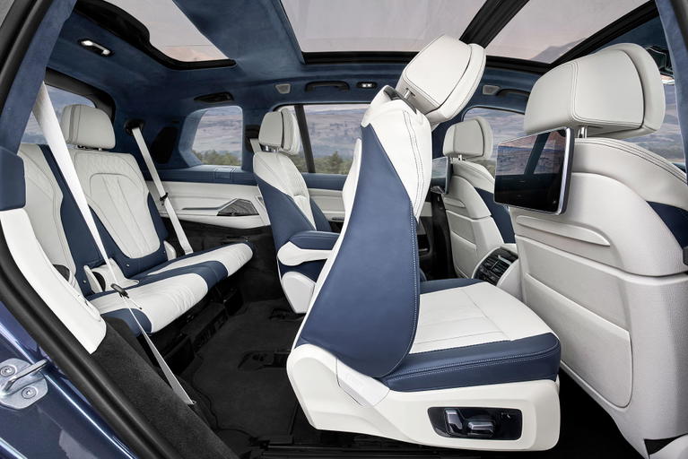 Bmw X7 004