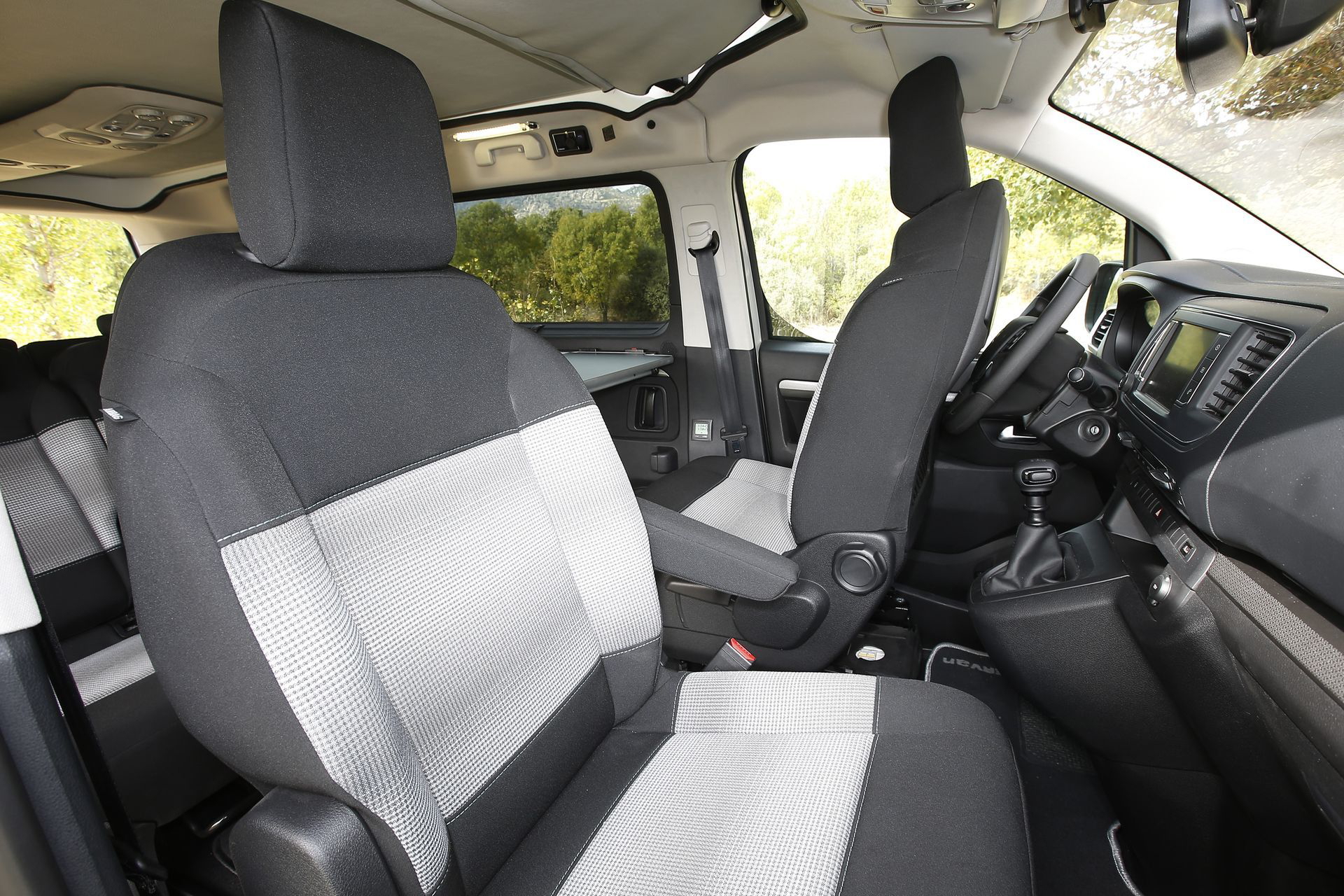 Citroen Spacetourer Tinkervan 28
