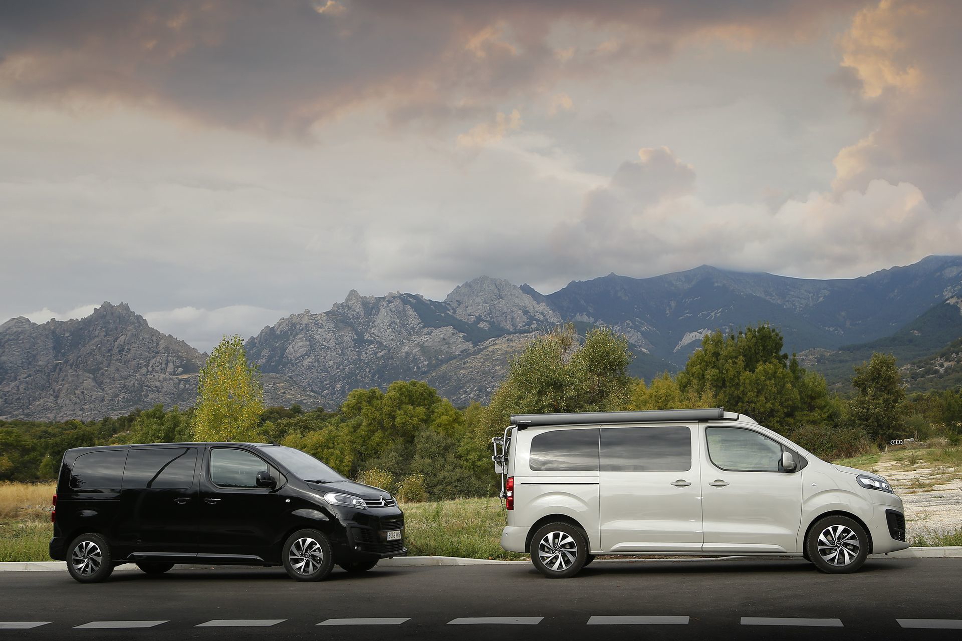 Citroen Spacetourer Tinkervan 57