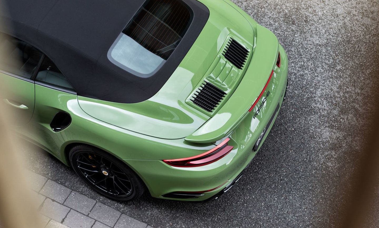 Edo Competition 911 Turbo S 4