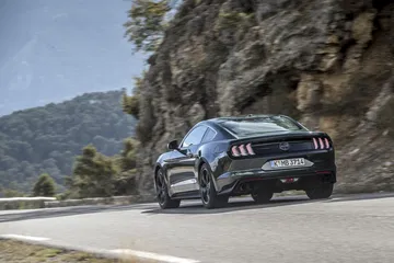 Ford Mustang Bullitt 2018 1018 069