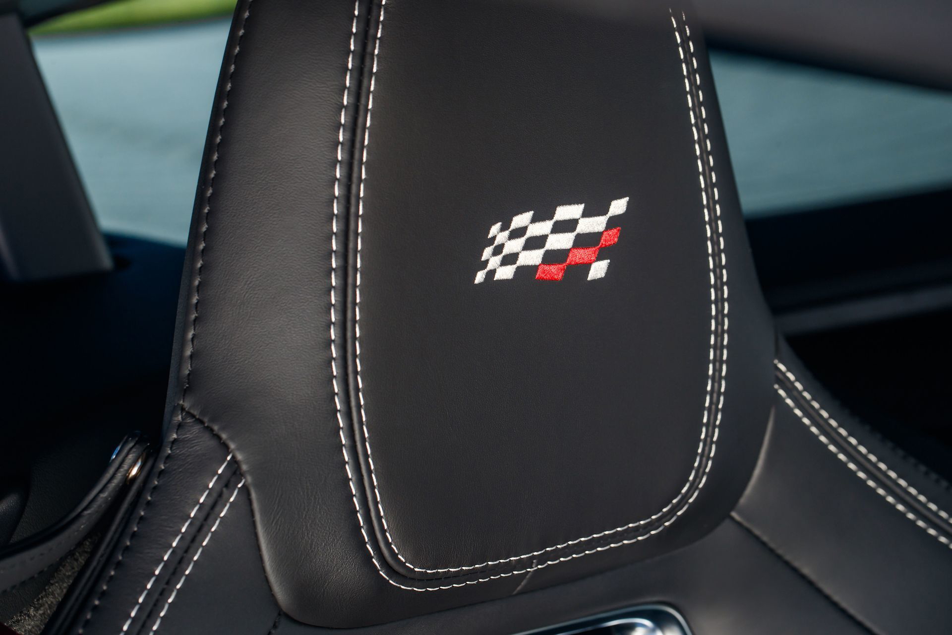 Jaguar F Type Chequered Flag 16