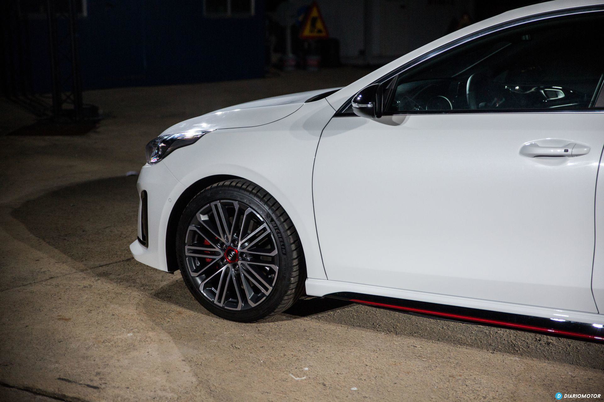 Kia Presentacion Proceed 16