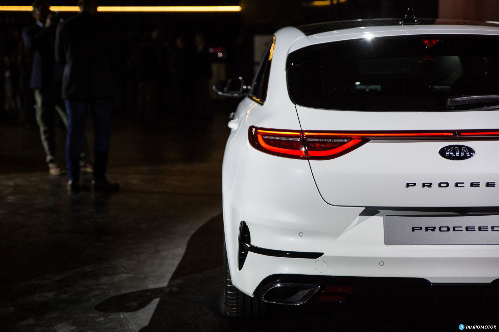 Kia Presentacion Proceed 28