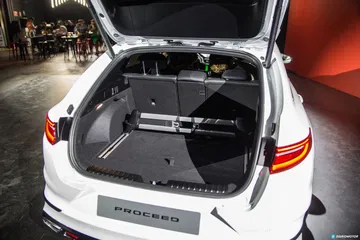 Kia Presentacion Proceed 31