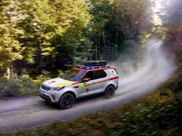 Land Rover Discovery Life Saving 2018 14