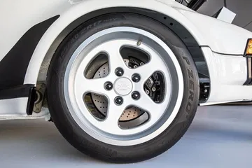 Lanzante Porsche 911 Tag Turbo 15