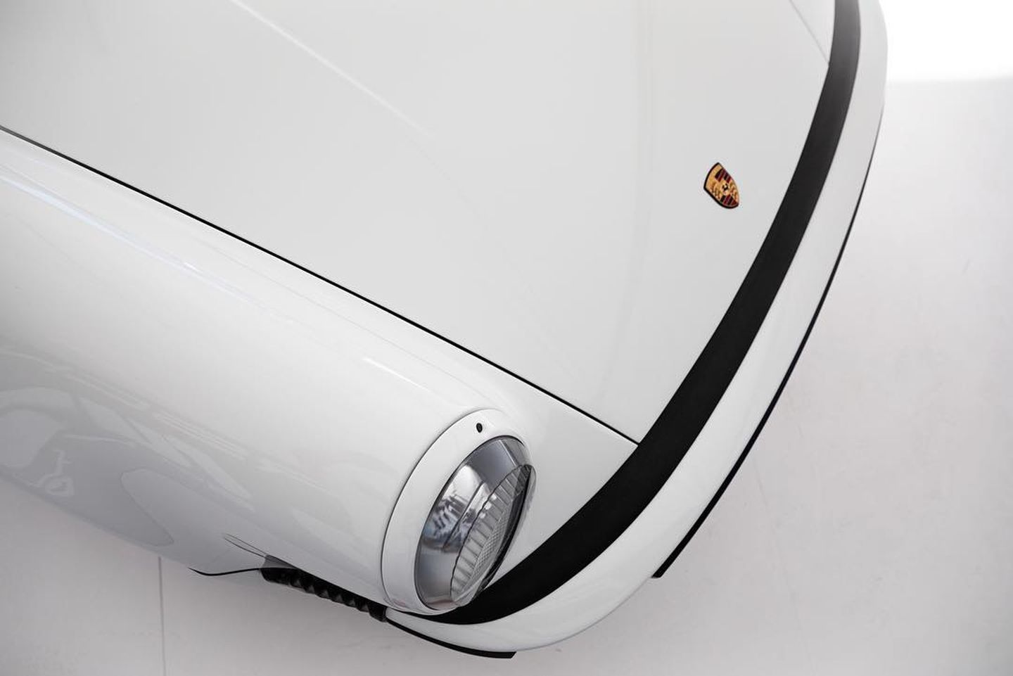 Lanzante Porsche 911 Tag Turbo 9