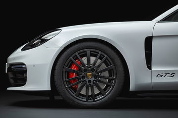 Porsche Panamera Gts 2019 06