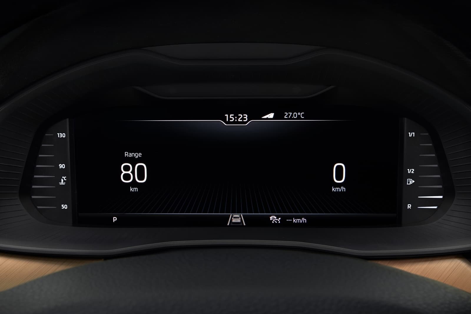 Skoda Scala 111218 Ficha 030